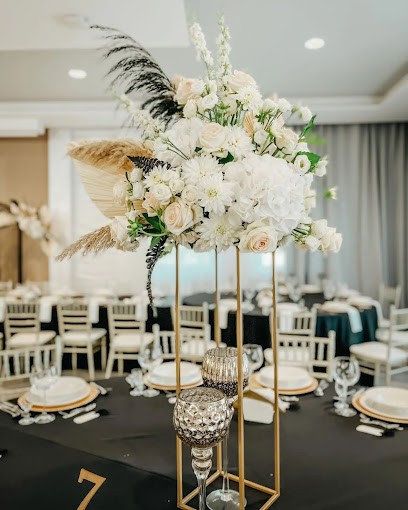 Just.Flower, Kwiaciarnia w Russów