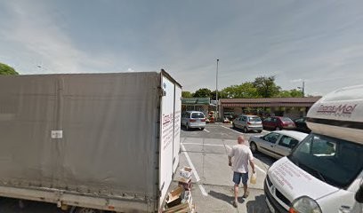 Upominek. Kwiaciarnia. Mazurek U.J., Kwiaciarnia w Krapkowice