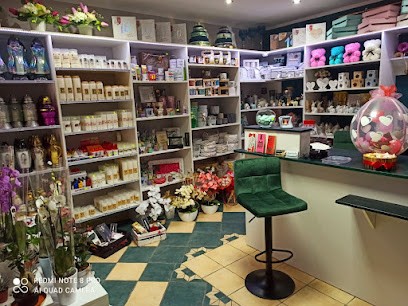 KWIATOWE LOVE, Kwiaciarnia w Mirsk