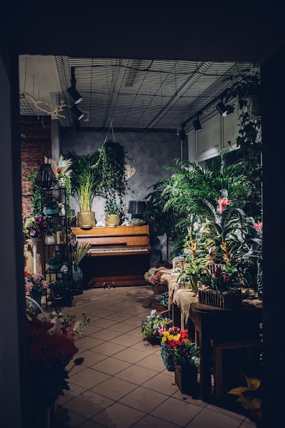 Magnolia. Kwiaciarnia, Kwiaciarnia w Płońsk