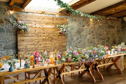 STUDIO KWIATOWE Agnieszka Kania, Kwiaciarnia w Łodygowice