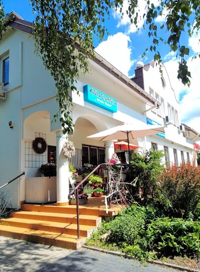 Wielki Błękit. Kwiaciarnia. Filipowicz M., Kwiaciarnia w Komorów