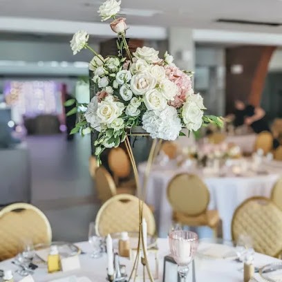 Fabryka Dekoracje, Kwiaciarnia w Staszów