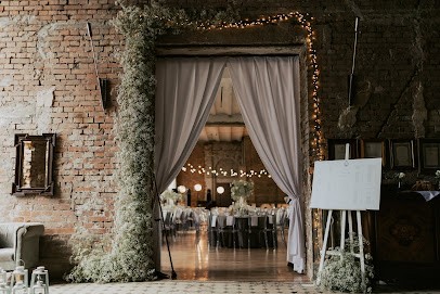 Pracownia Florystyczna Lovegarden. Dekoracje. Lovedecor Wypożyczalnia dekoracji., Kwiaciarnia w Warszawa