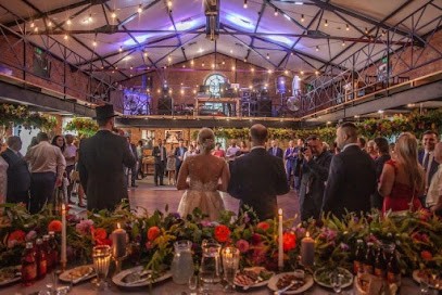 Candida pracownia dekoracji Grażyna Górska, Kwiaciarnia w Sulejówek