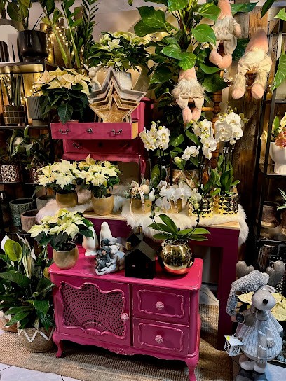 Kwiaciarnia Marta Wieluń, Kwiaciarnia w Wieluń