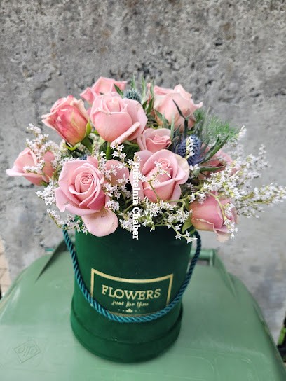 Pustelnia Chaber, Kwiaciarnia w Zaborze