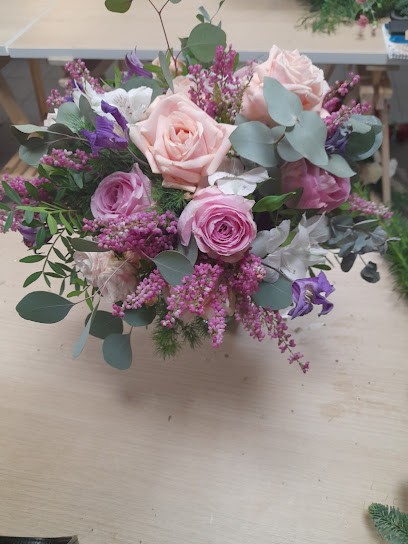 Gretaflowers Szkoła Florystyczna, Kwiaciarnia w Borówiec