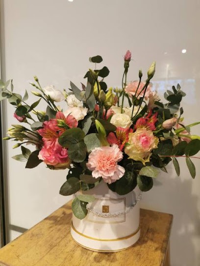 Azalia. Kwiaciarnia. Cilińska R., Kwiaciarnia w Lubin