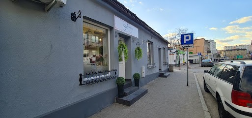 Kwiaciarnia Asia, Kwiaciarnia w Żnin