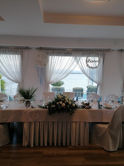 Pod Lipą Artur Schleis, Kwiaciarnia w Kamieniec Ząbkowicki