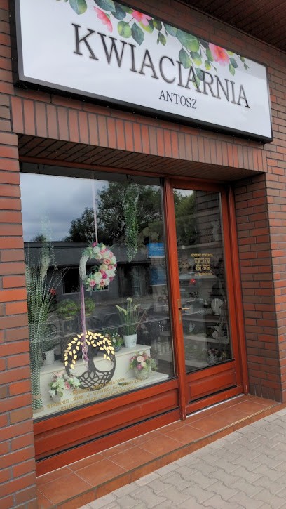 Kwiaciarnia Antosz, Kwiaciarnia w Pniewy