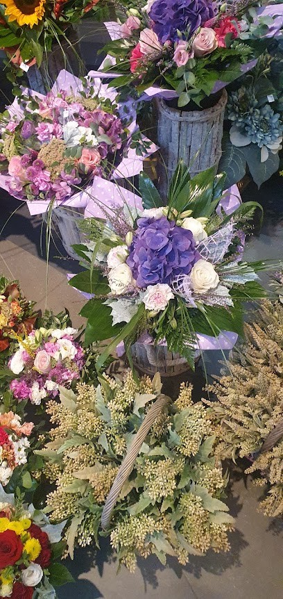 Kwiaciarnia Magnolia, Kwiaciarnia w Kazimierza Wielka