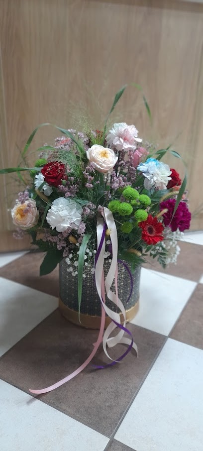 Kwiaciarnia JustiFlora Miechów, Kwiaciarnia w Miechów