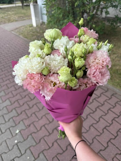 Orych Maria. Kwiaciarnia, Kwiaciarnia w Wołomin