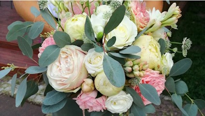 Pracownia Florystyczna Rustykalnie, Kwiaciarnia w Oleśnica