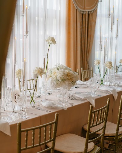 Pracownia florystyczna - Galeria Kwiatów I Upominków, Kwiaciarnia w Orzechowce