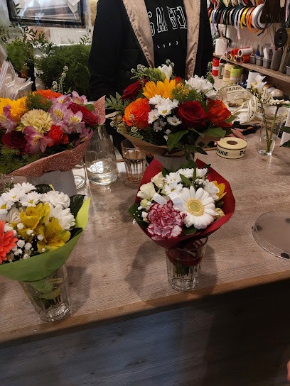 Lulkiewicz Tomasz. Kwiaciarnia, Kwiaciarnia w Buk