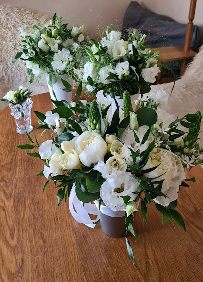 Gradek Dorota. Kwiaciarnia, Kwiaciarnia w Milanówek