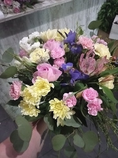 Pracownia Florystyczna Majowy Raj, Kwiaciarnia w Widawa