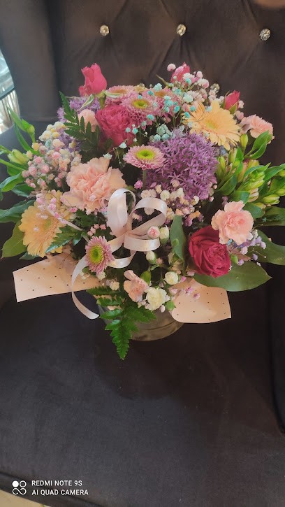 Kwiaciarnia Różana, Kwiaciarnia w Grębocin