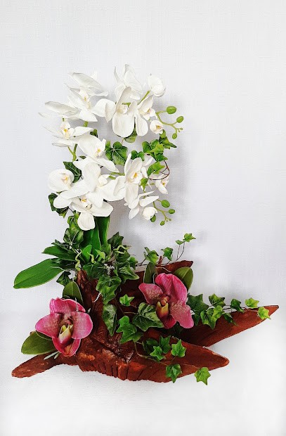 Dekoracje Na Korzeniu, Kwiaciarnia w Brzeźnica