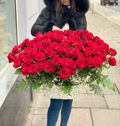 Telekwiaciarnia Kędzierzyn-Koźle - Florystyczna poczta, kwiatowa dostawa, Kwiaciarnia w Kędzierzyn-Koźle