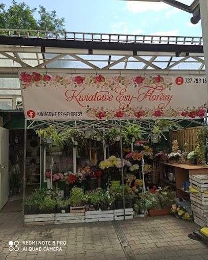 Kwiatowe esy-floresy (Kwiaciarnia), Kwiaciarnia w Sosnówiec