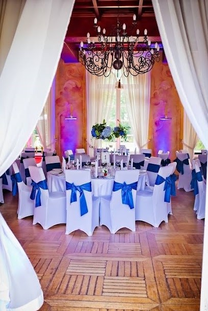 Kwiaciarnia Ogrodnictwo I Studio Florystyczne Magdalena I Piotr Chrzanowscy, Kwiaciarnia w Chyby