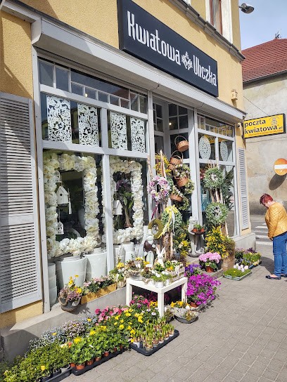 Kwiaciarnia KWIATOWA ULICZKA - Joanna Jankowska, Kwiaciarnia w Trzebiatów