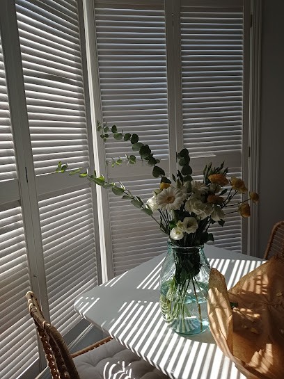 Kwiatoterapia Studio Florystyczne, Kwiaciarnia w Józefosław