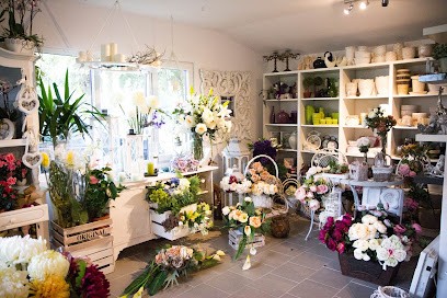 Kwiaciarnia - Elżbieta Tużnik, Kwiaciarnia w Ożarów