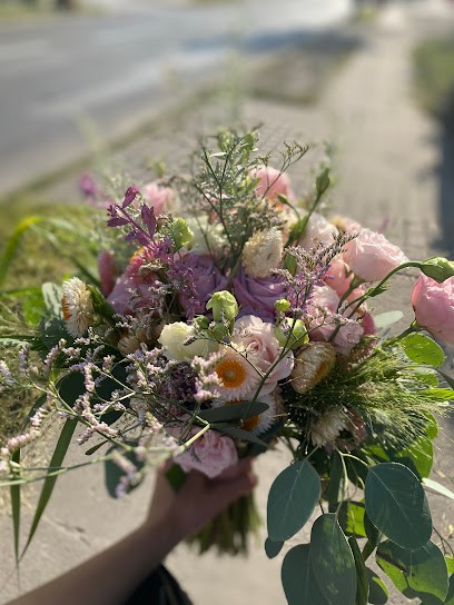 EM. Kwiaciarnia. Budzyńska M., Kwiaciarnia w Zgierz