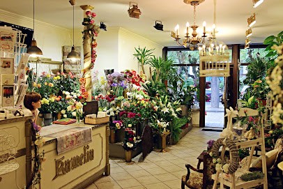 Kamelia. Kwiaciarnia. Jakóbczyk T., Kwiaciarnia w Sztum