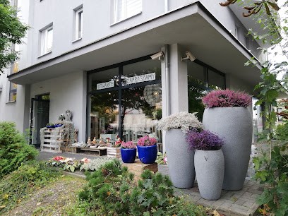 Kwiaciarnia Weronika Kwiatek-Binda, Kwiaciarnia w Krapkowice