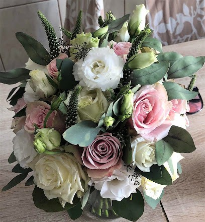 Galeria Kwiatów Dyplomowany Florysta Marta Książkiewicz-Włoch, Kwiaciarnia w Toruń