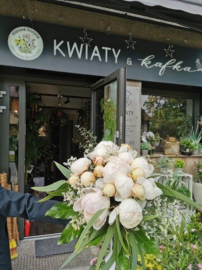 Kwiaciarnia - Filarowe historie, Kwiaciarnia w Skawina