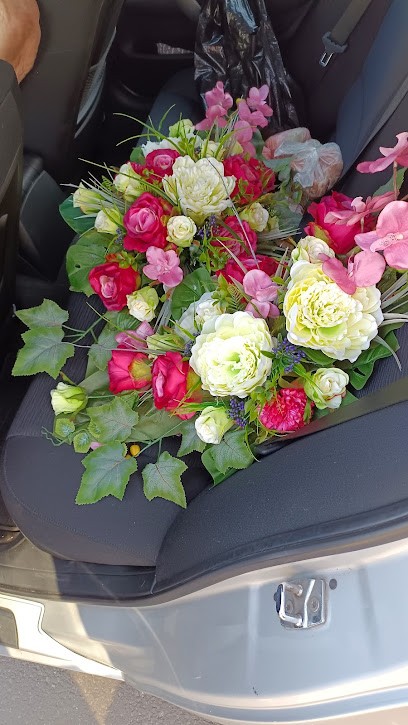 Florystyka Nagrobna, Kwiaciarnia w Uniejów