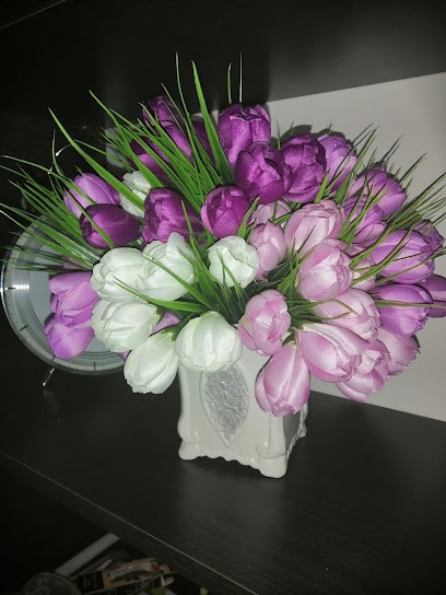 Pracownia florystyczna Wiązankowo, Kwiaciarnia w Grzmucin