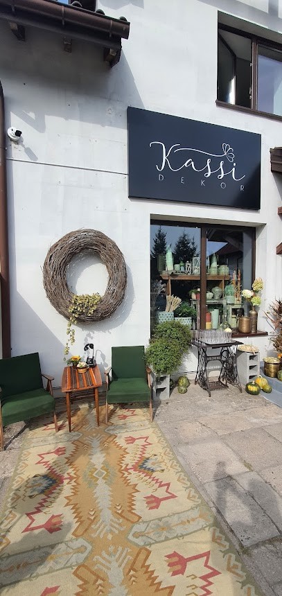 Kassi Dekor - pracownia florystyczna, Kwiaciarnia w Rąbień