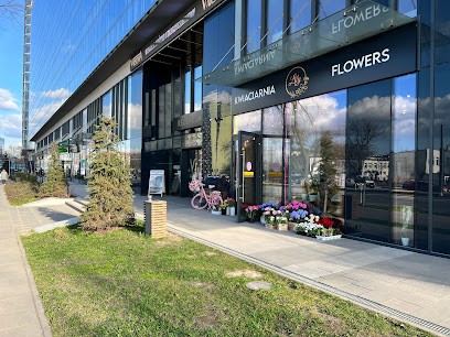 Kwiaciarnia Lily Flowers, Kwiaciarnia w Warszawa