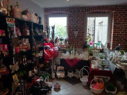 Kwiaciarnia upominki art.przemysłowe Józef Radomski, Kwiaciarnia w Sompolno