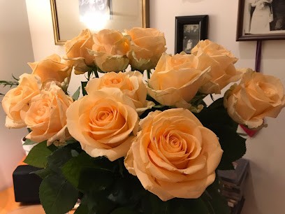 Kwiaciarnia Naturalnie Lutomiersk , Polska, Kwiaciarnia w Lutomiersk