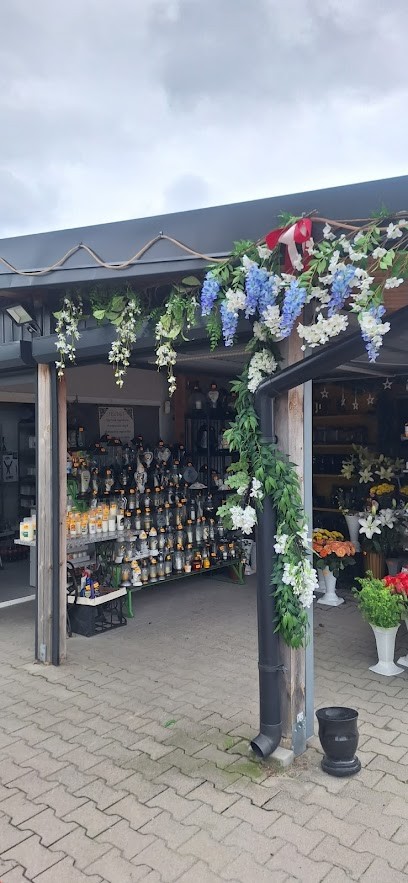 Najtańsze znicze , wiązanki ,Cmentarz Komunalny Kalisz , Krystyna Pawlicka. Sklep internetowy illumiflora.pl, Kwiaciarnia w Kalisz