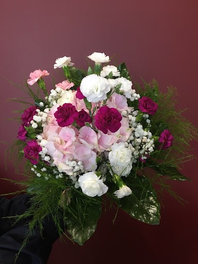 Kwiaciarnia Viola Wioleta Janczak, Kwiaciarnia w Łochowo