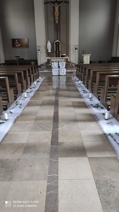 Kwiaciarnia Bzowy Ogródek, Kwiaciarnia w Luboń