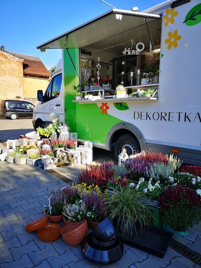 Pracownia Florystyczna DEKORETKA, Kwiaciarnia w Roszowice