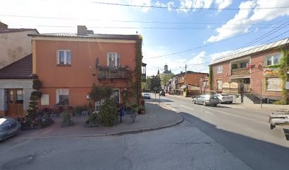 Przybył Bożena. Kwiaciarnia, Kwiaciarnia w Klimontów