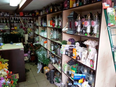 P.P.H.U. Róża, Kwiaciarnia w Laski