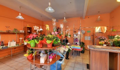 Kwiaciarnia Dora, Kwiaciarnia w Lubichowo